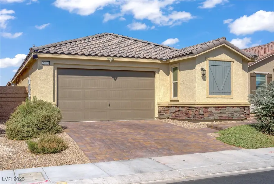 5733 Tall Redstone Street, North Las Vegas, NV 89081 - Image #2