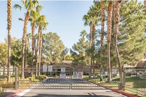 2120 Sealion Drive #207, Las Vegas, NV 89128