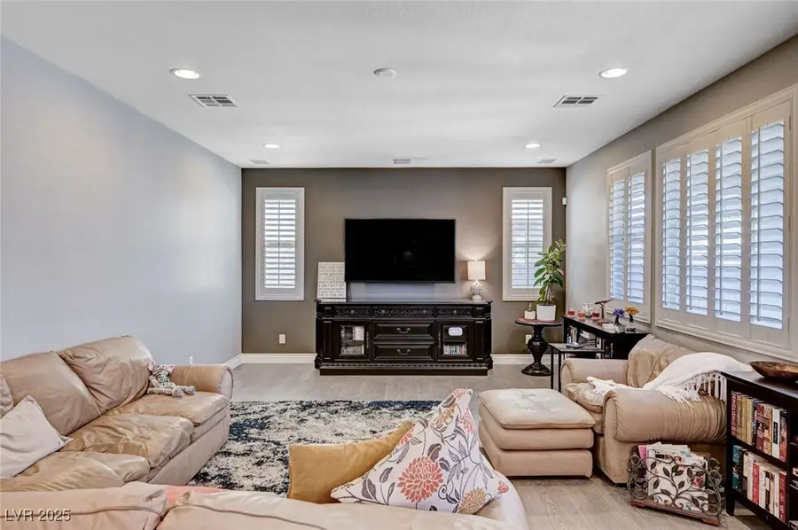 124 Nola Stream Court, Las Vegas, NV 89183 - Image #3
