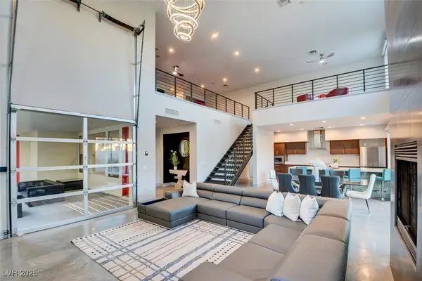 2680 Mystere Court, Las Vegas, NV 89117