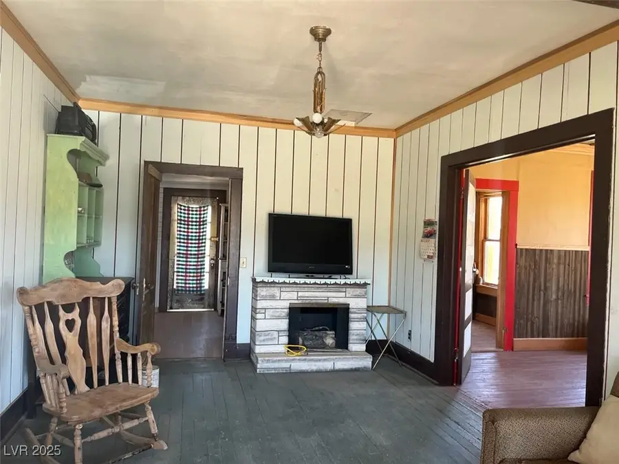 901 E Myers Avenue, Goldfield, NV 89013 - Image #2