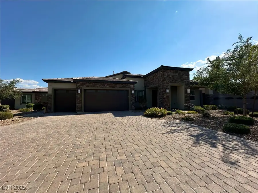 7011 Arabian Ridge Street, Las Vegas, NV 89131 - Image #3