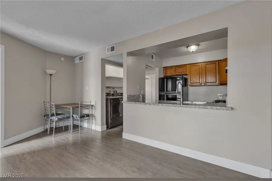 1467 Hialeah Drive #D, Las Vegas, NV 89119 - Image #2