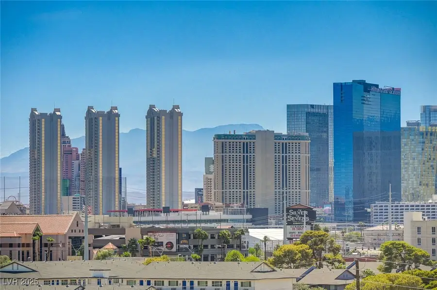 3930 University Center Drive #806, Las Vegas, NV 89119 - Image #3