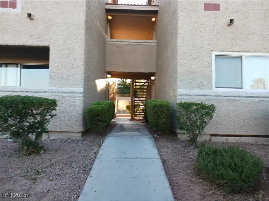 7200 Pirates Cove Road #1050, Las Vegas, NV 89145 - Image #2
