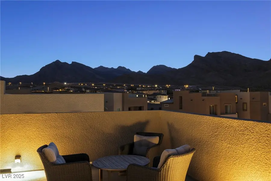 11701 Gentle Birdsong Avenue, Las Vegas, NV 89138 - Image #3