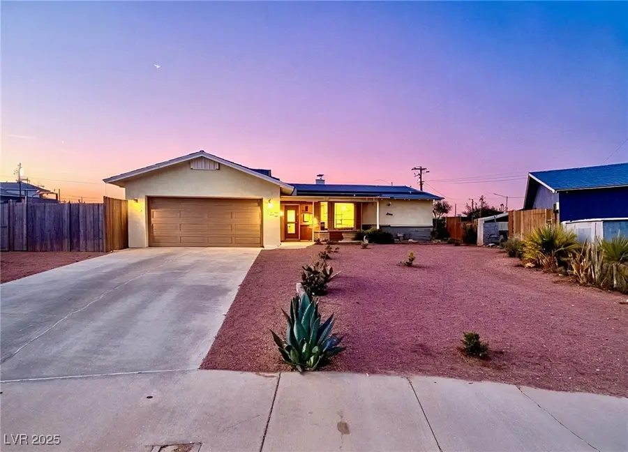 3318 Bancroft Circle, Las Vegas, NV 89121 - Image #2