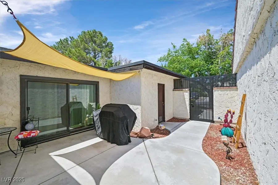 3073 Conquista Court, Las Vegas, NV 89121 - Image #3