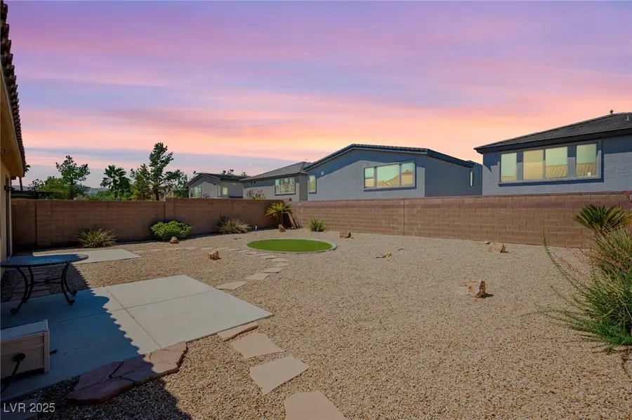 7532 Coyote Cave Avenue, Las Vegas, NV 89113 - Image #2