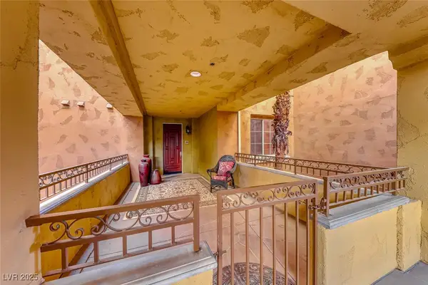 15 Via Mantova #205, Henderson, NV 89011