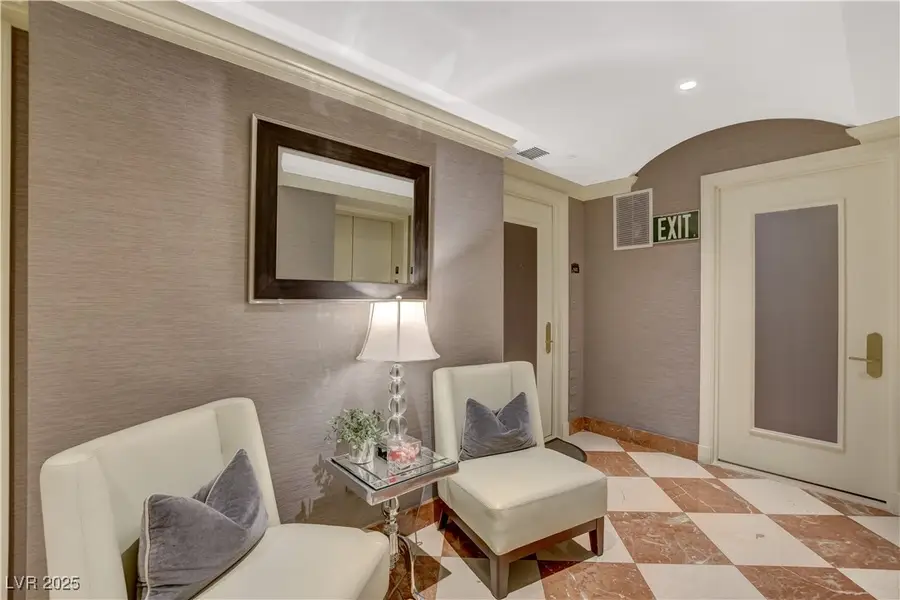 2877 Paradise Road #1605, Las Vegas, NV 89109 - Image #3