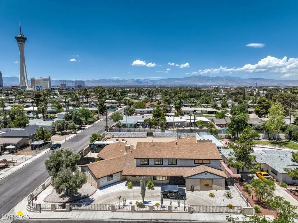 1420 S 8th Street, Las Vegas, NV 89104 - Image #1