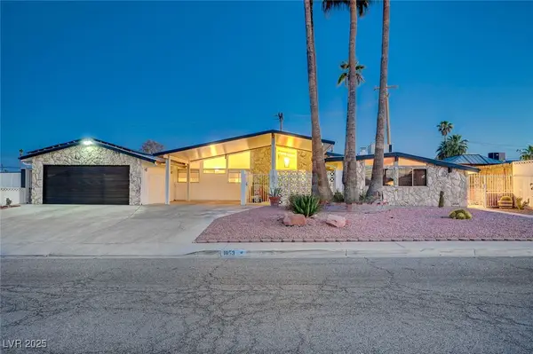 1853 Golden Arrow Drive, Las Vegas, NV 89169