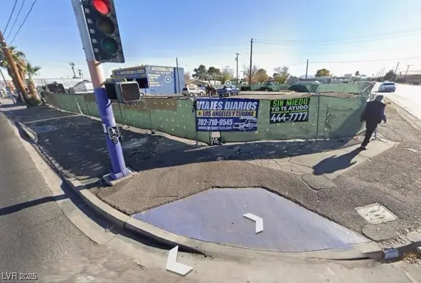 3121 E Charleston Boulevard, Las Vegas, NV 89104 - Image #1