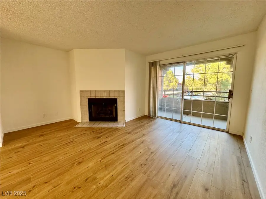 2200 S Fort Apache Road #2017, Las Vegas, NV 89117 - #3