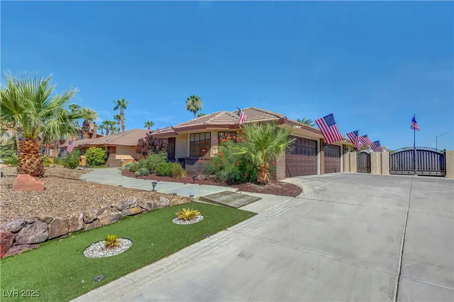 2201 S Monte Cristo Way, Las Vegas, NV 89117 - Image #3