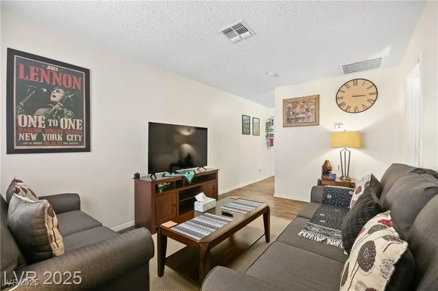 3982 Voxna Street, Las Vegas, NV 89119 - Image #2