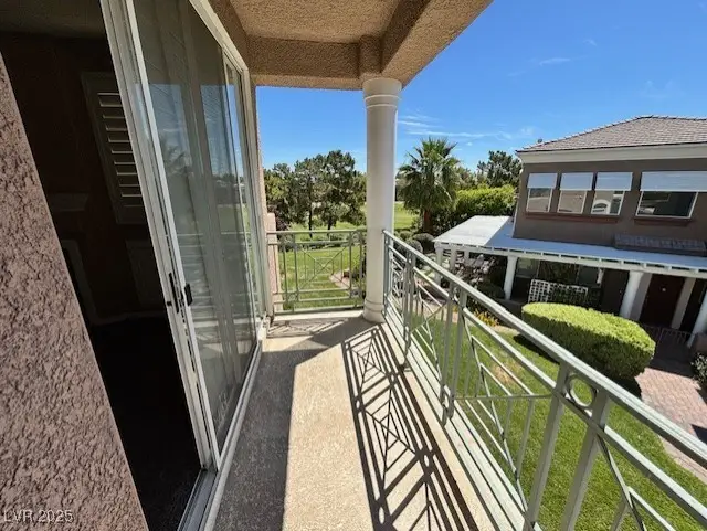 9112 Vista Greens Way #106, Las Vegas, NV 89134 - #2