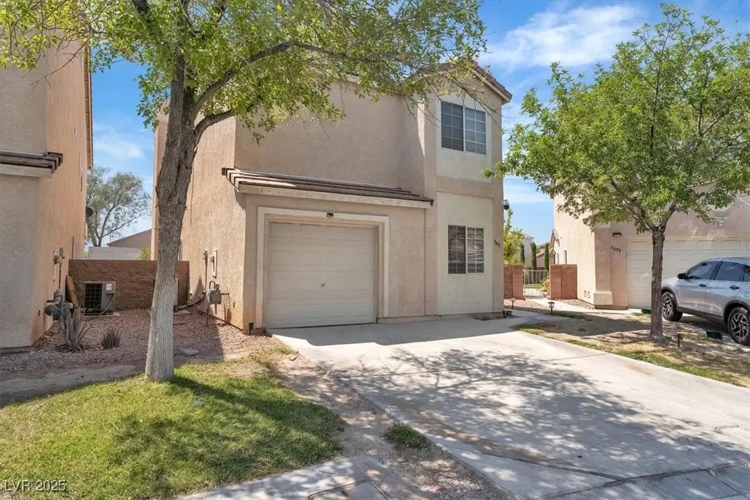 5691 Leaning Oak Avenue, Las Vegas, NV 89118 - Image #1