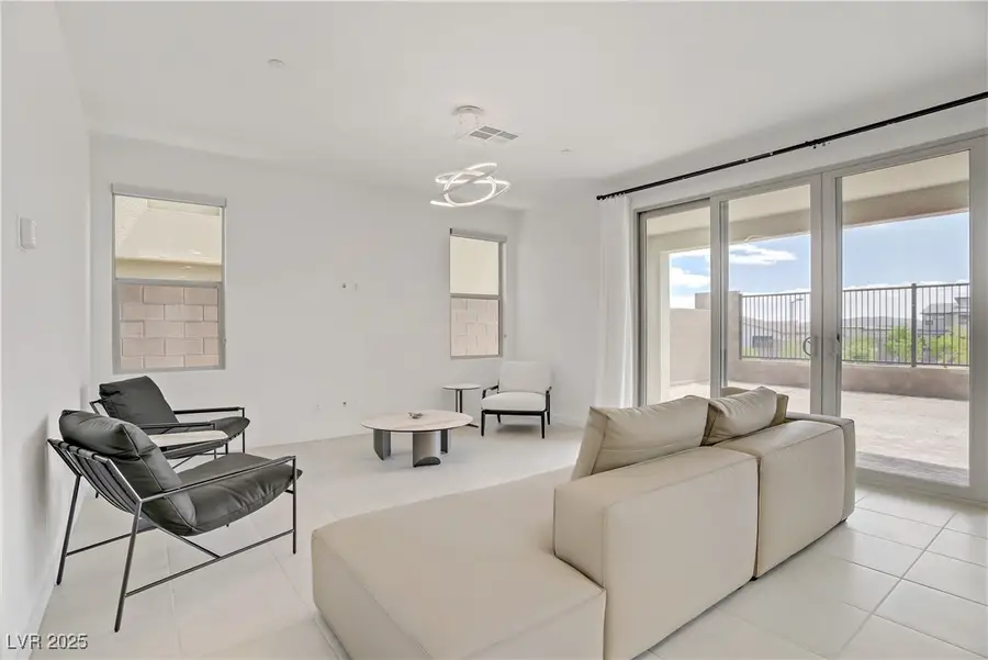 12123 Glentana View Street, Las Vegas, NV 89138 - Image #3