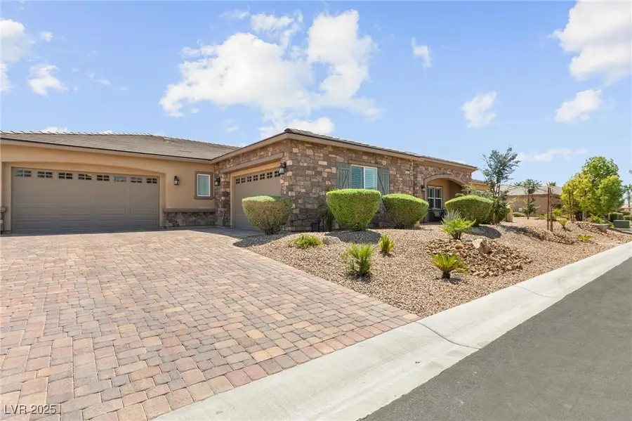 7040 Royal Antelope Street, Las Vegas, NV 89149 - Image #3