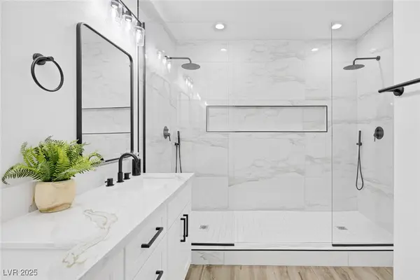 10302 Artful Stone Avenue, Las Vegas, NV 89149