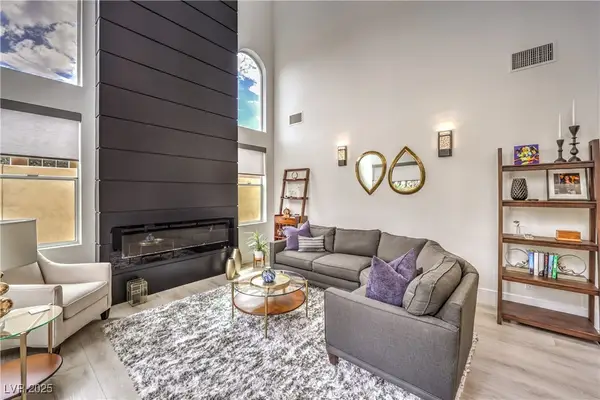 2922 Soft Horizon Way, Las Vegas, NV 89135