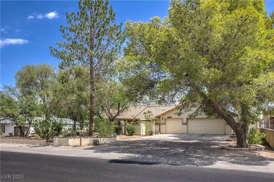 8020 La Cienega Street, Las Vegas, NV 89123 - Image #3