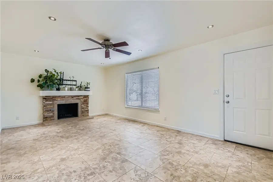 4632 Shoen Avenue, Las Vegas, NV 89110 - Image #2