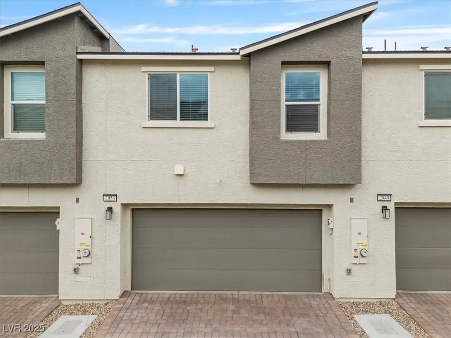 2953 Plum Torte Street, Las Vegas, NV 89122 - Image #3