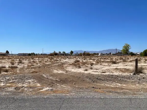 2871 W Silver Sage Drive, Pahrump, NV 89060