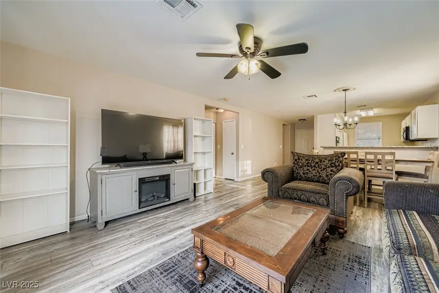 654 Roberta Alecia Avenue, North Las Vegas, NV 89031 - Image #2