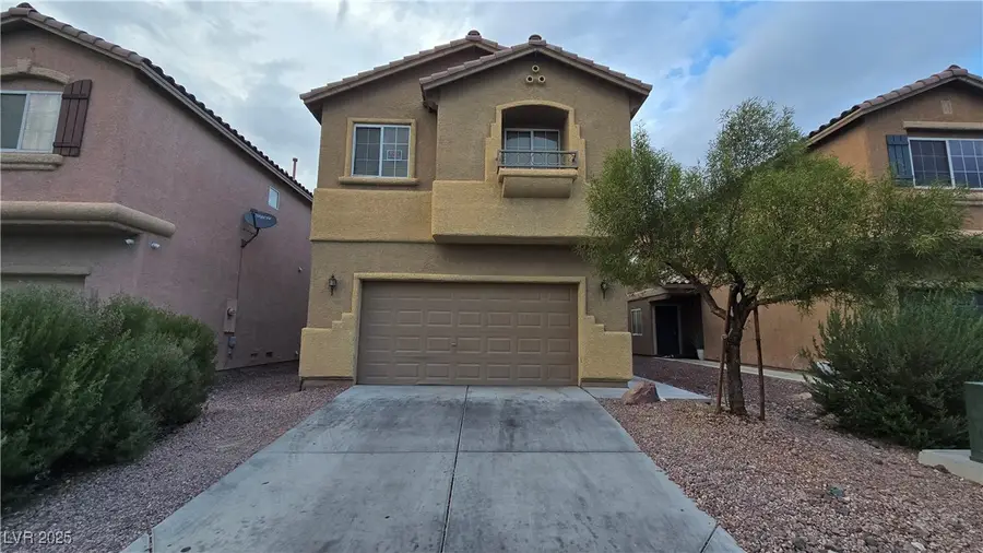 3760 Hollycroft Drive, North Las Vegas, NV 89081 - Image #2