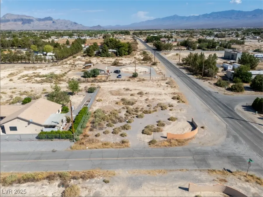 186 N Linda Street, Pahrump, NV 89060 - #2