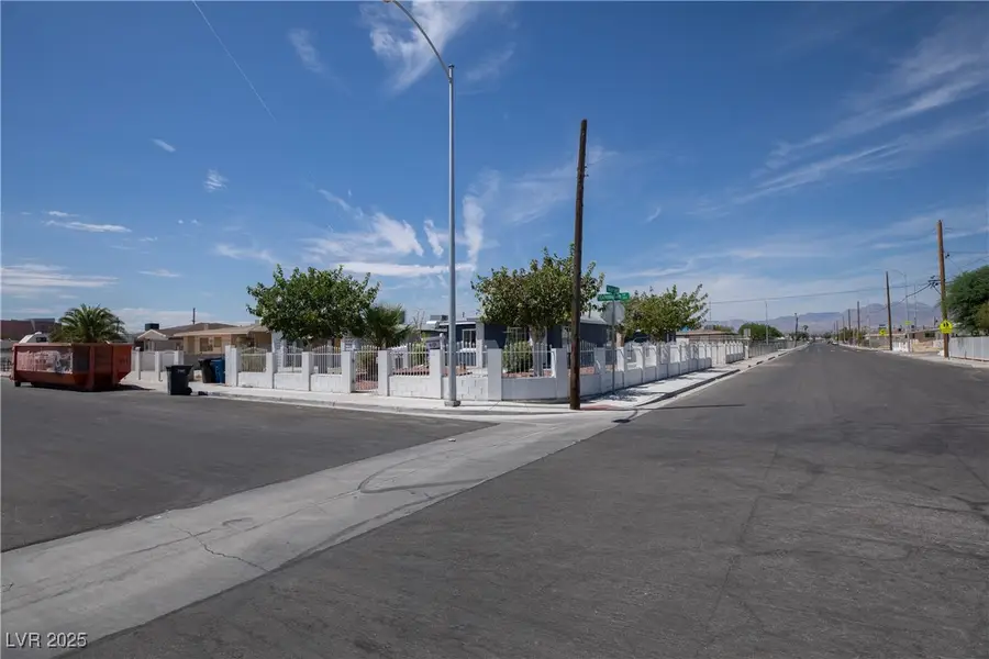 1117 Cunningham Drive, Las Vegas, NV 89106 - Image #3