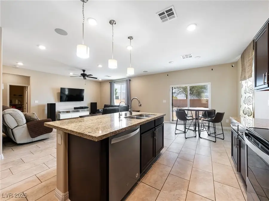 5599 S Dunn Street, Pahrump, NV 89061 - Image #3