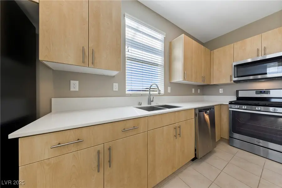 11238 Essence Point Avenue #201, Las Vegas, NV 89135 - Image #3