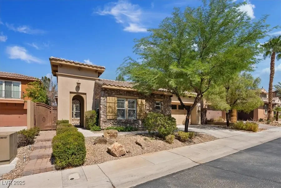 456 Punto Vallata Drive, Henderson, NV 89011 - Image #3