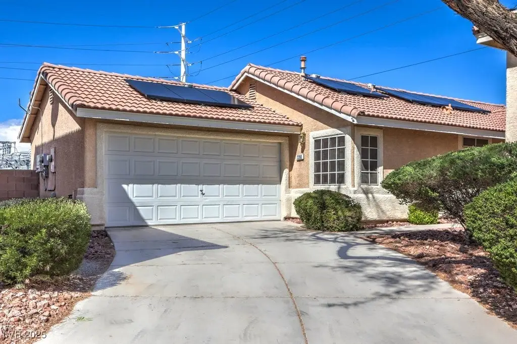2260 Crooked Creek Avenue, Las Vegas, NV 89123 - Image #1
