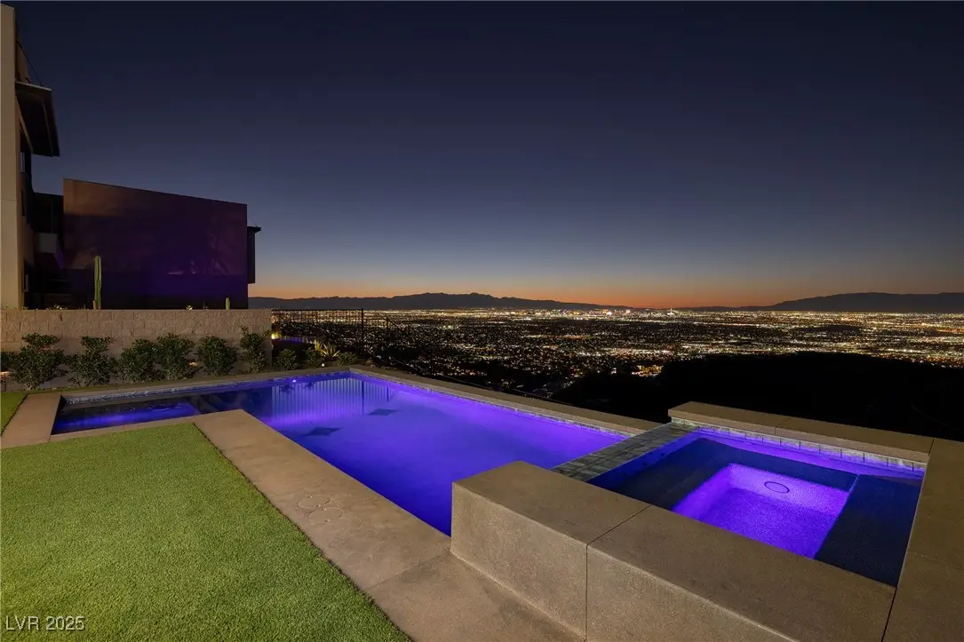 601 Overlook Rim Drive, Henderson, NV 89012 - Image #1