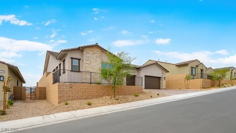 235 Paraggi Bay Drive, Henderson, NV 89011 - Image #2