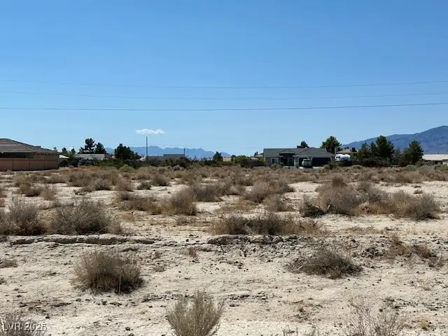 701 Gina Street, Pahrump, NV 89048 - #3
