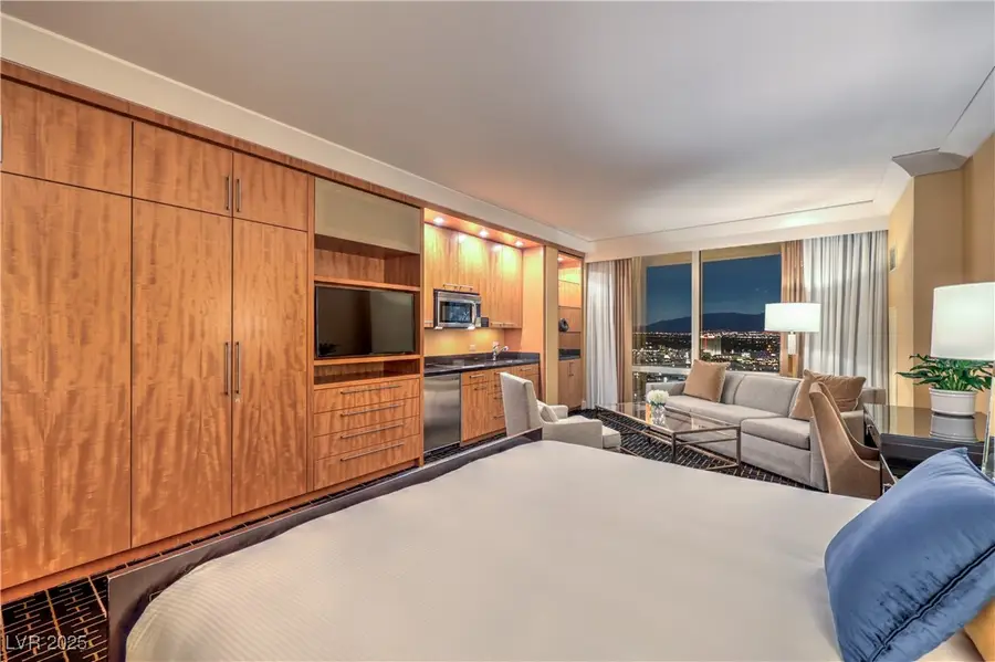 2000 Fashion Show Drive #3218, Las Vegas, NV 89109 - Image #2