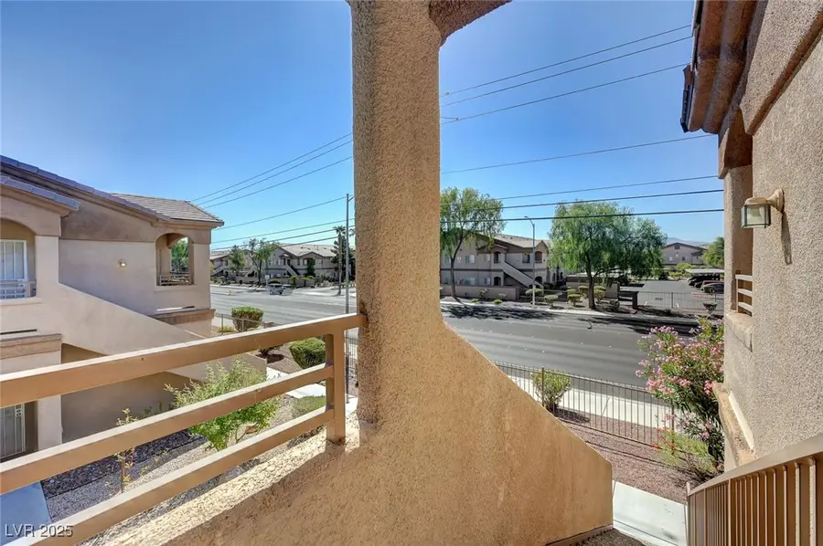 5750 E Hacienda Avenue #203, Las Vegas, NV 89122 - Image #2