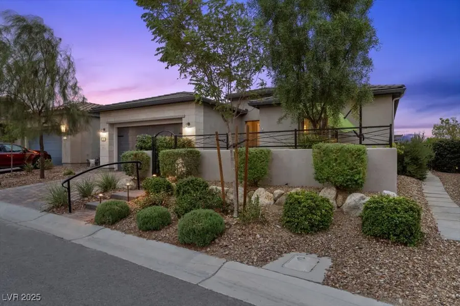 44 Stone Yucca Court, Henderson, NV 89011 - Image #2