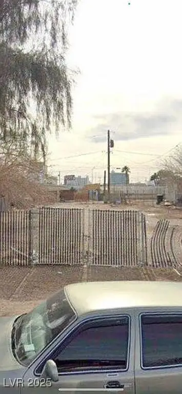 211 Jackson Avenue, Las Vegas, NV 89106 - Image #3