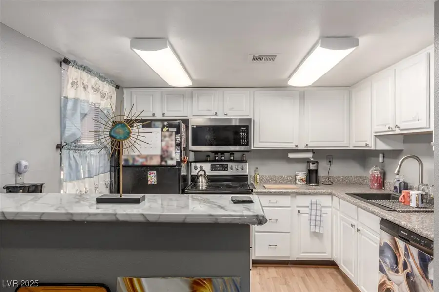 5301 River Glen Drive #205, Las Vegas, NV 89103 - Image #3
