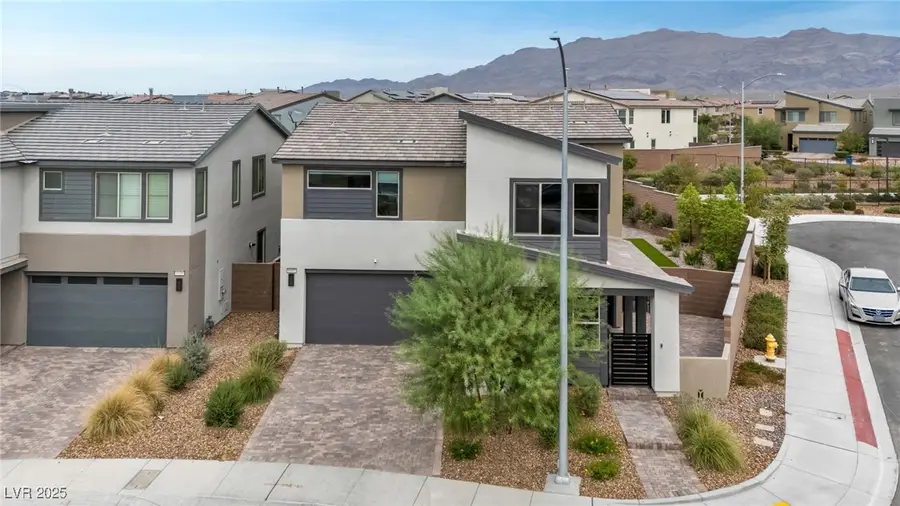 6943 Desert Finch Street, North Las Vegas, NV 89084 - Image #2