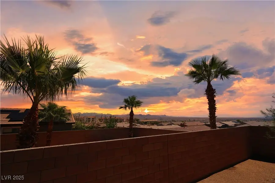 2077 Alki Beach Avenue, Laughlin, NV 89029 - Image #2