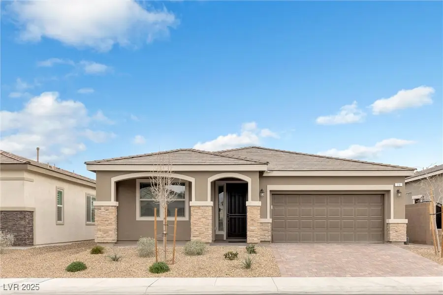 71 Gosia Grove Avenue, North Las Vegas, NV 89031 - Image #2